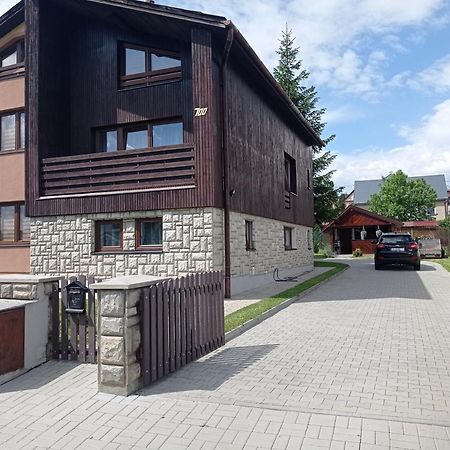 Hotel Penzion Sarka à Štrba Extérieur photo