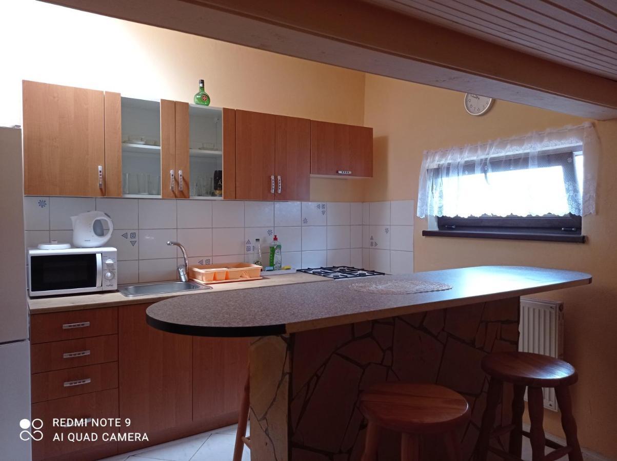 Hotel Penzion Sarka à Štrba Extérieur photo