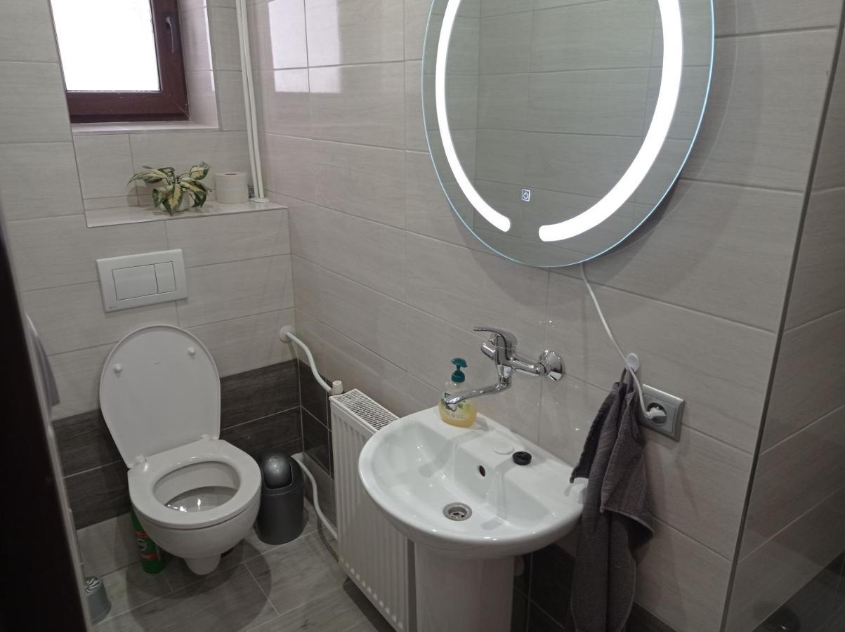 Hotel Penzion Sarka à Štrba Extérieur photo
